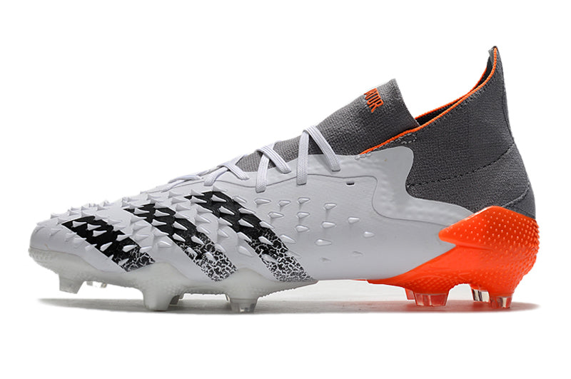 Chuteira Adidas Predator Freak.1 FG