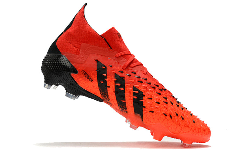 Chuteira Adidas Predator Freak.1 FG