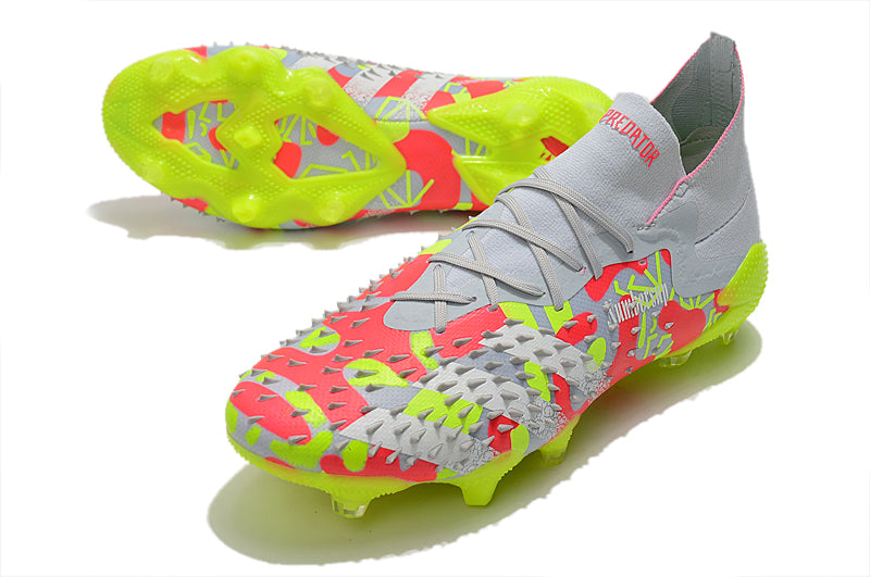 Chuteira Adidas Predator Freak.1 FG