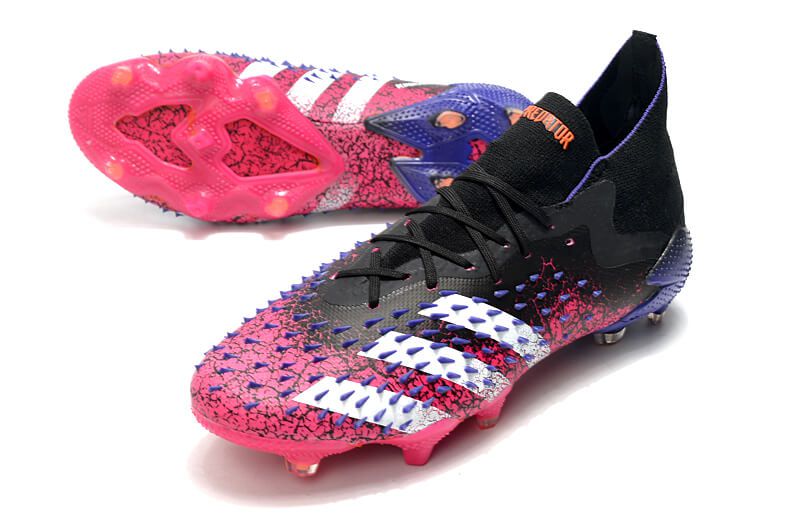 Chuteira Adidas Predator Freak.1 FG Campo