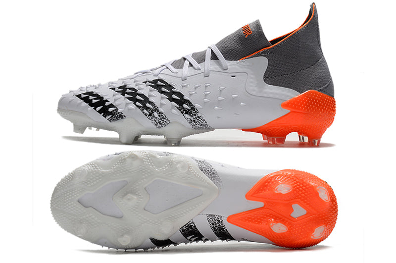 Chuteira Adidas Predator Freak.1 FG