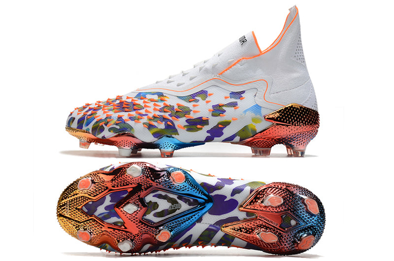 Chuteira Adidas Predator Freak +FG