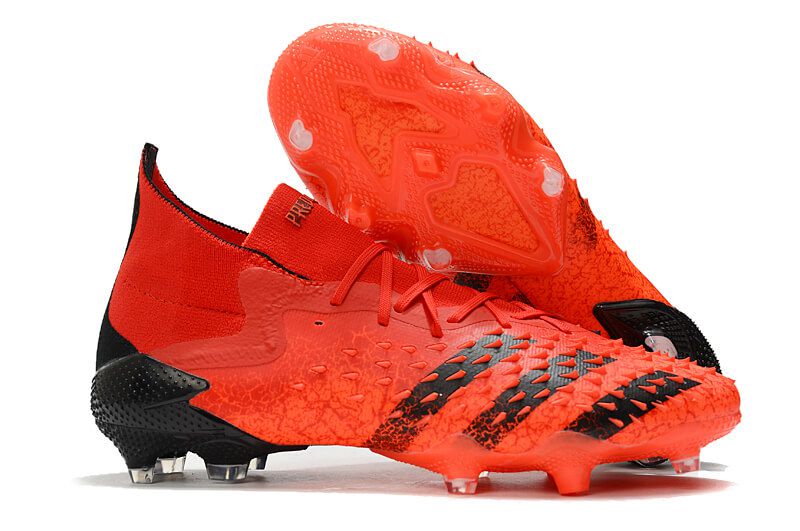 Chuteira Adidas Predator Freak.1 FG Campo