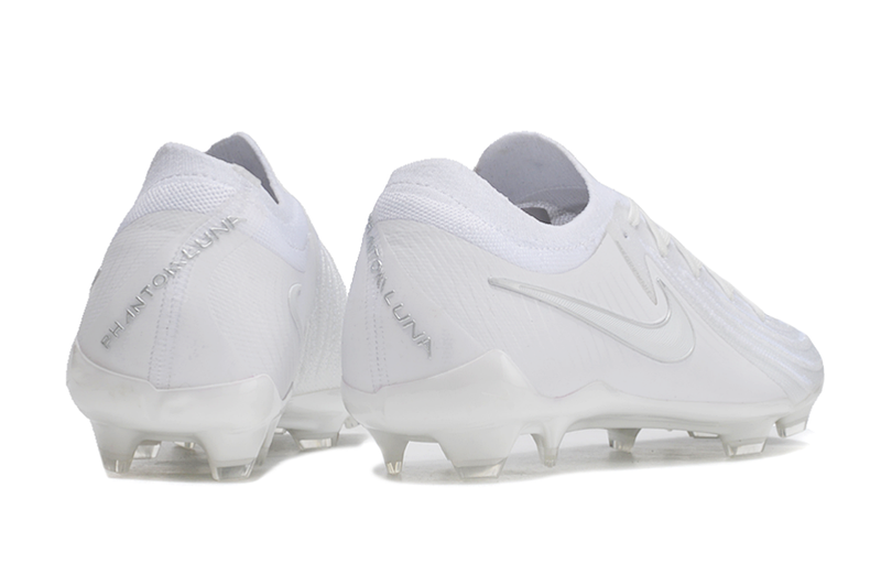 Chuteira Nike Campo Phantom GX2 Elite LV8 FG