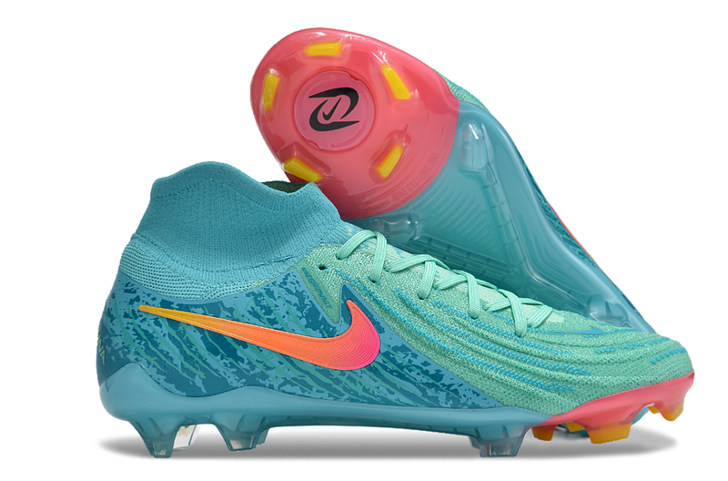 Chuteira Nike Phantom Luna Elite NU FG Campo