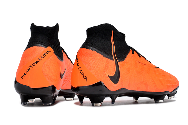 Chuteira Nike Phantom Luna Elite NU FG Campo